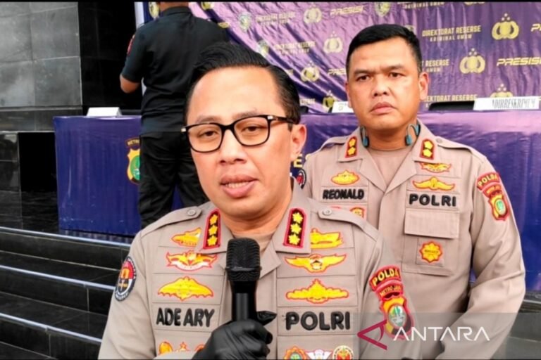 Polda Metro Jaya benarkan artis Fachry Albar ditangkap karena narkoba