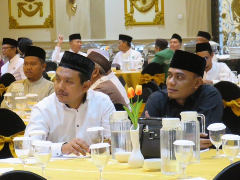 BPKH dan Komisi VIII DPR RI Sosialisasikan Transparansi Dana Haji di Banyuwangi