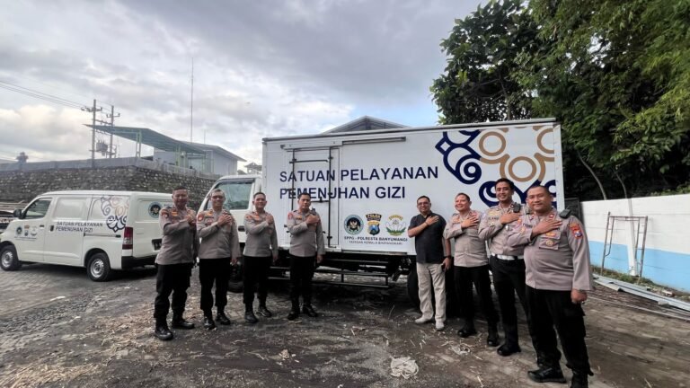 Kapolresta Banyuwangi Tinjau Pembangunan Gudang Satuan Pelayanan Pemenuhan Gizi