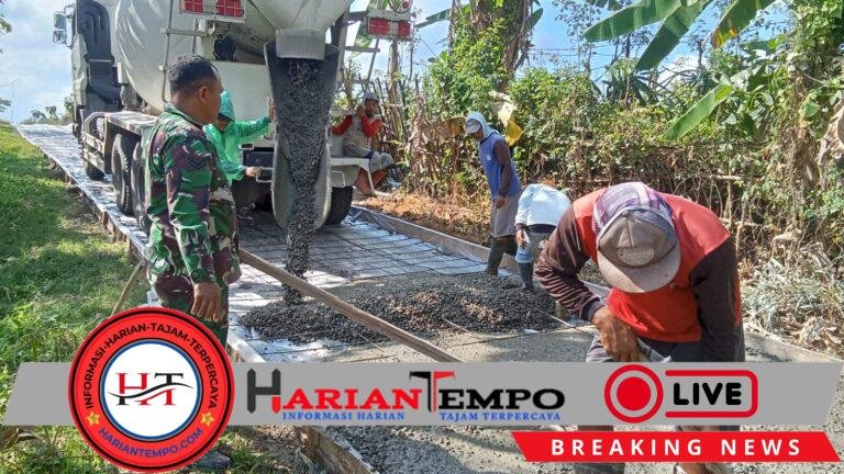 Babinsa Sukorejo Turun Tangan Pengecoran Jalan ADD 2025 di Dusun Sukomukti