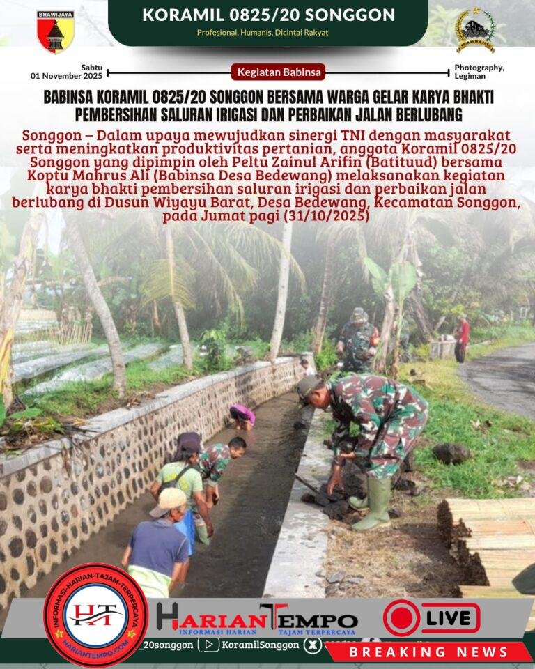 Babinsa Koramil 0825/20 Songgon Bersama Warga Gelar Karya Bhakti Pembersihan Saluran Irigasi Dan Perbaikan Jalan Berlubang