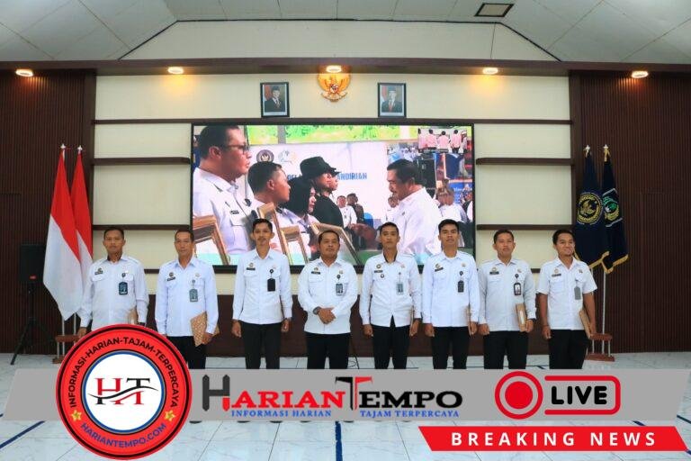Delapan Pegawai Lapas Banyuwangi Terima Penghargaan Anugraha Wira Wibawa Dharmesti Pratama dari Menteri Imipas