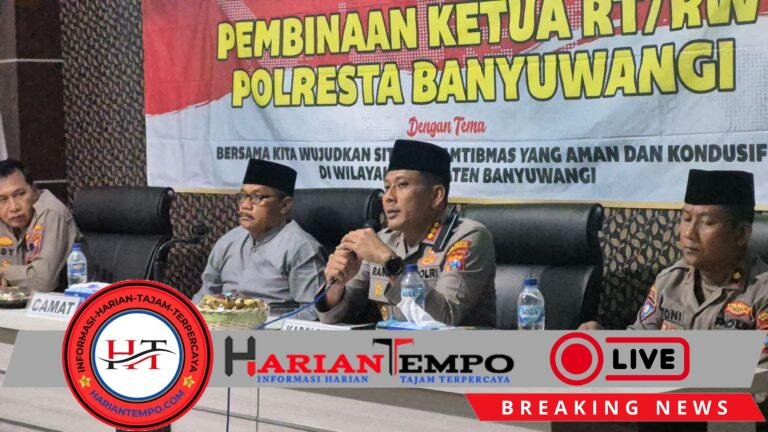 Kapolresta Banyuwangi Tekankan Waspada Hoaks dan Penguatan Satkamling di Jumat Curhat RT/RW