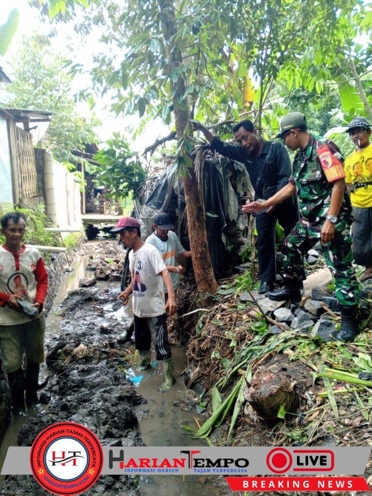 Semangat Gotong Royong: Babinsa dan Warga Tegal Harjo Bersinergi Kawal Proyek Infrastruktur Desa